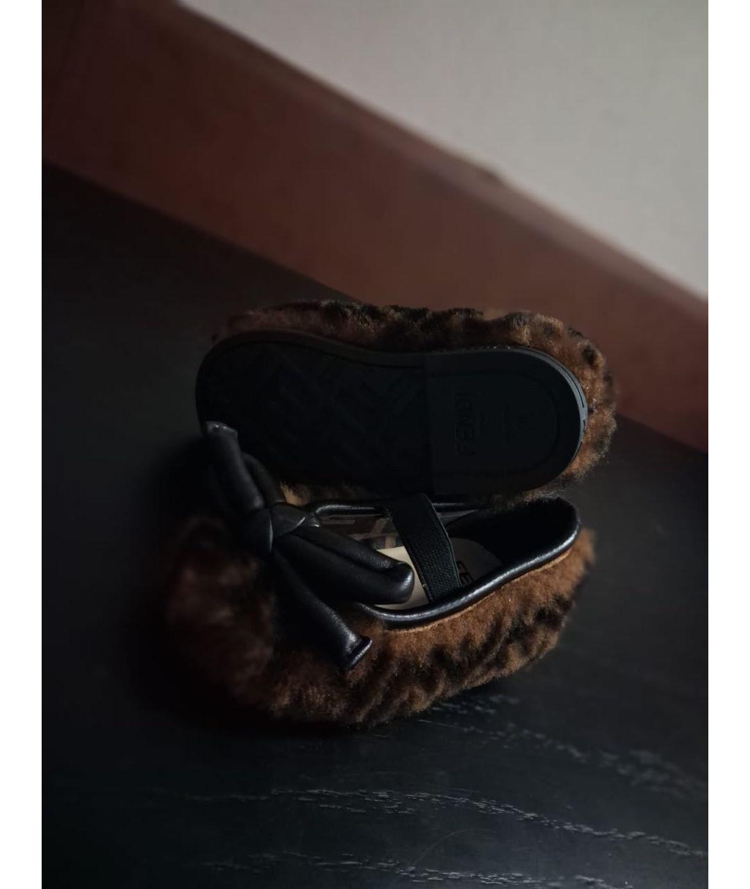 CHANEL Черные кожаные босоножки, фото 3