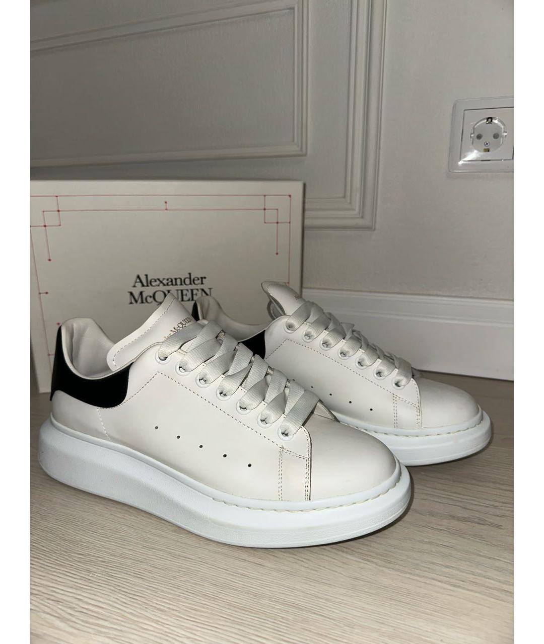 ALEXANDER MCQUEEN Белые кожаные низкие кроссовки / кеды, фото 4