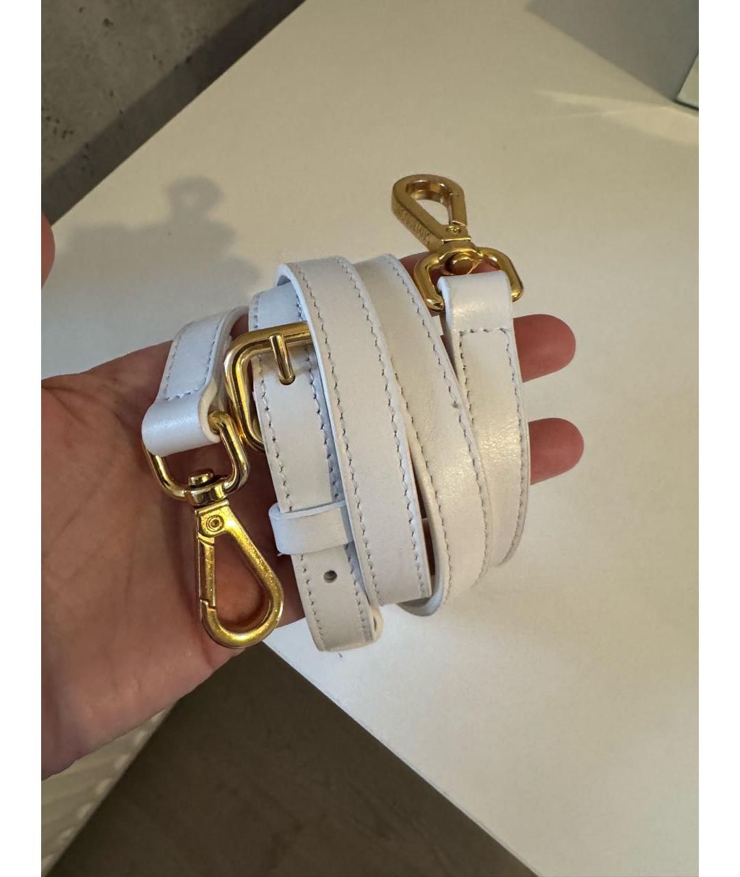 JACQUEMUS Белая кожаная сумка с короткими ручками, фото 5