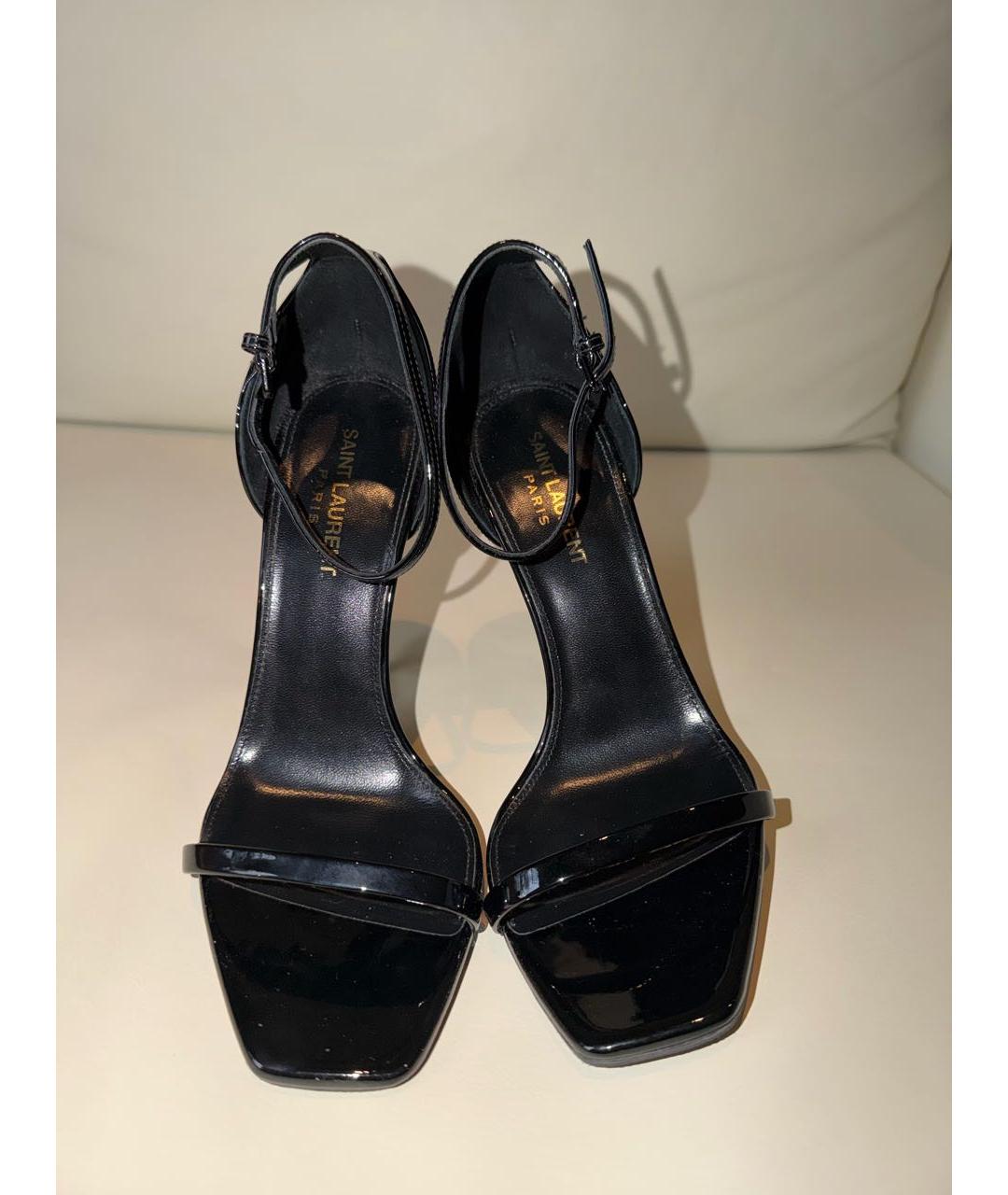 SAINT LAURENT Черные босоножки из лакированной кожи, фото 2