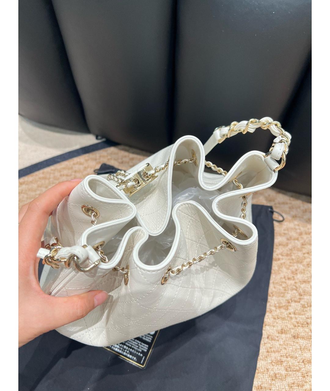 CHANEL Белая кожаная сумка через плечо, фото 6