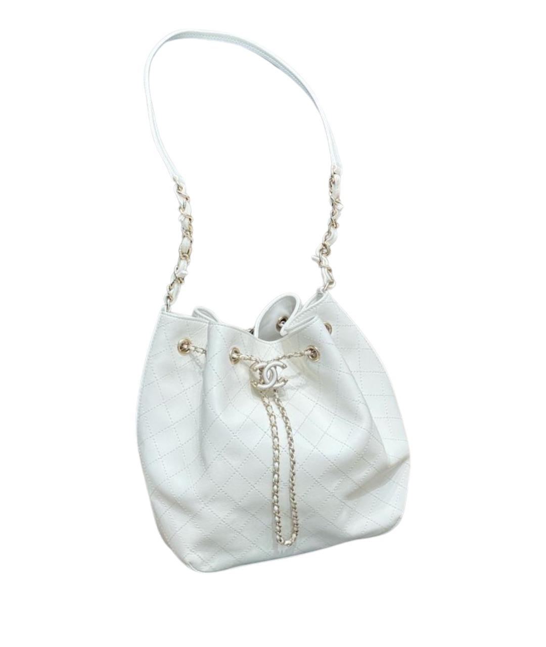 CHANEL Белая кожаная сумка через плечо, фото 1