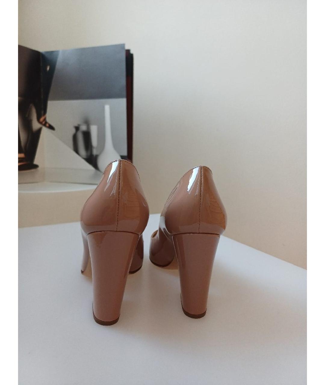 SERGIO ROSSI Коричневые туфли из лакированной кожи, фото 6