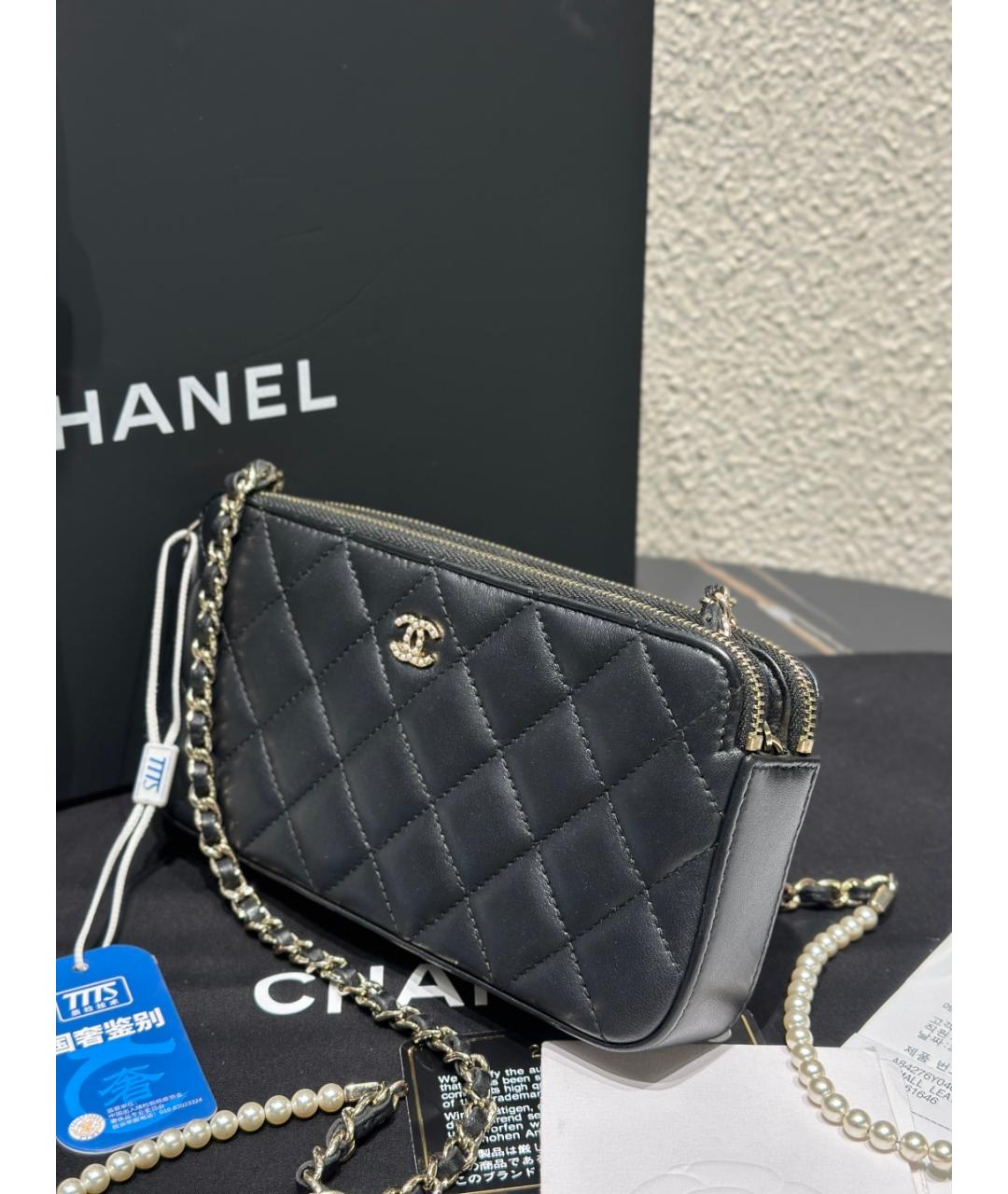 CHANEL Черная кожаная сумка через плечо, фото 4