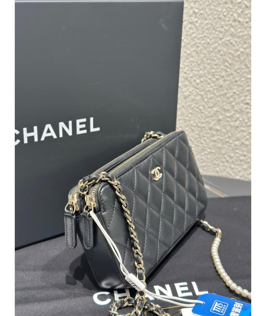 CHANEL Черная кожаная сумка через плечо, фото 3