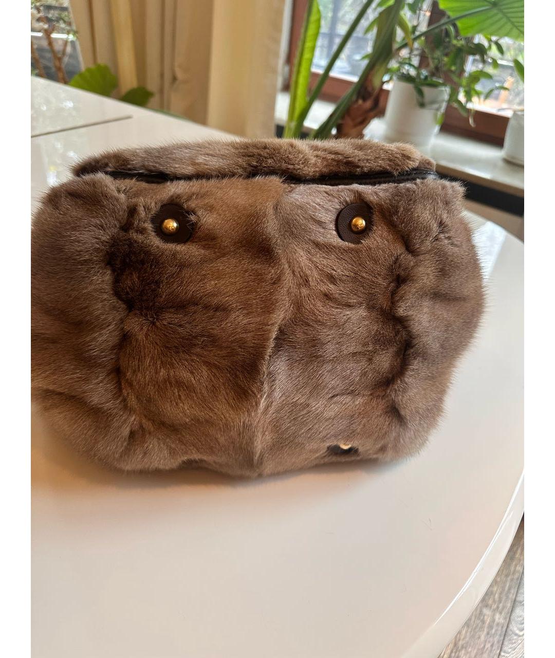 YVES SAINT LAURENT BEAUTY Коричневая сумка через плечо из экзотической кожи, фото 5