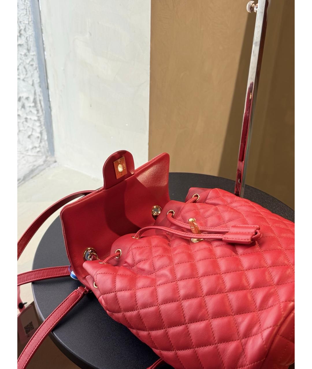 CHANEL Красный кожаный рюкзак, фото 7