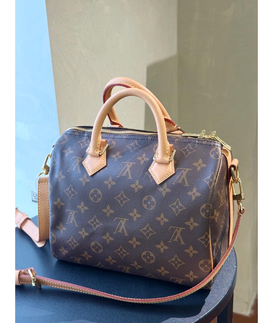 LOUIS VUITTON Коричневая сумка через плечо из искусственной кожи, фото 2