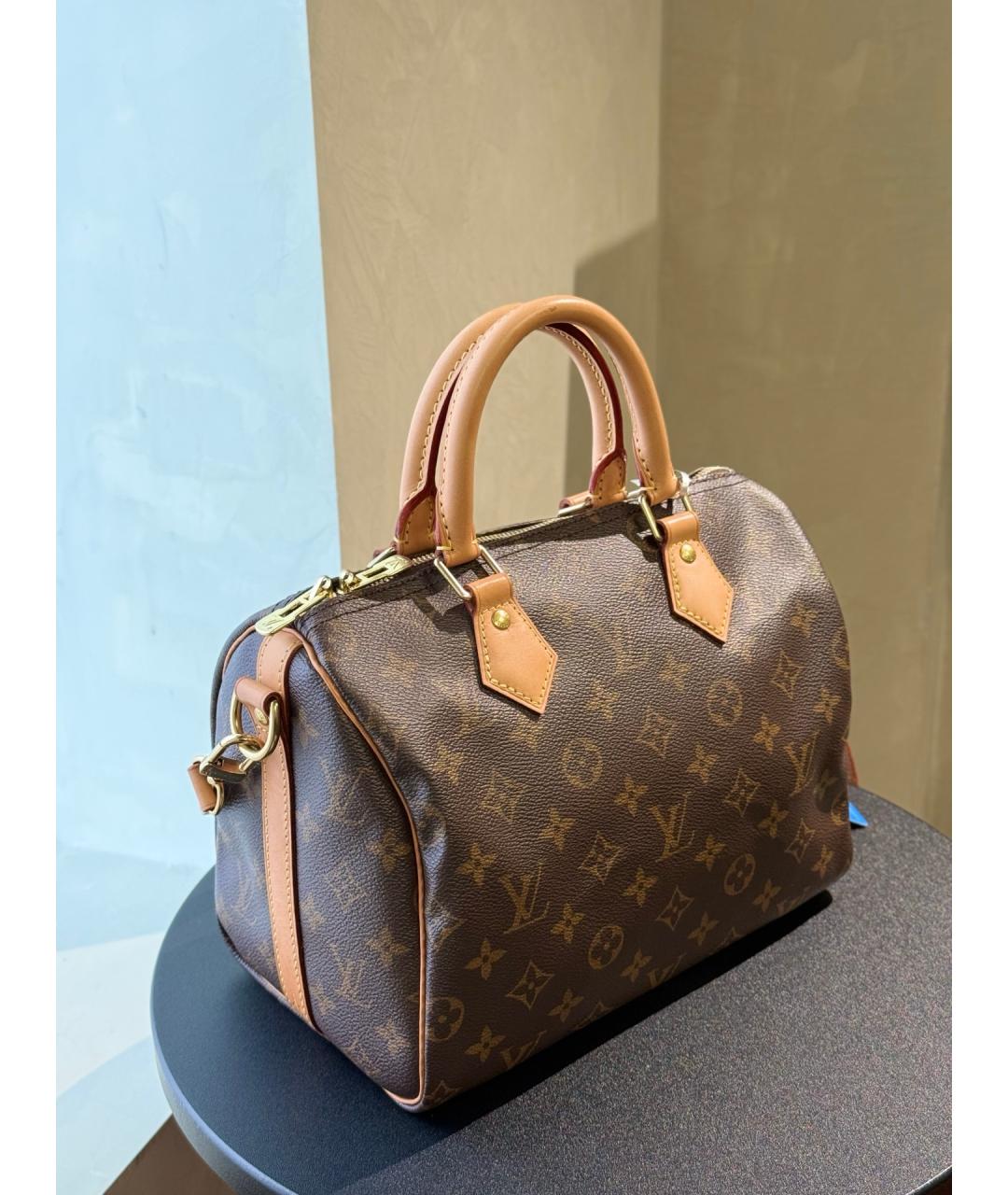 LOUIS VUITTON Коричневая сумка через плечо из искусственной кожи, фото 5