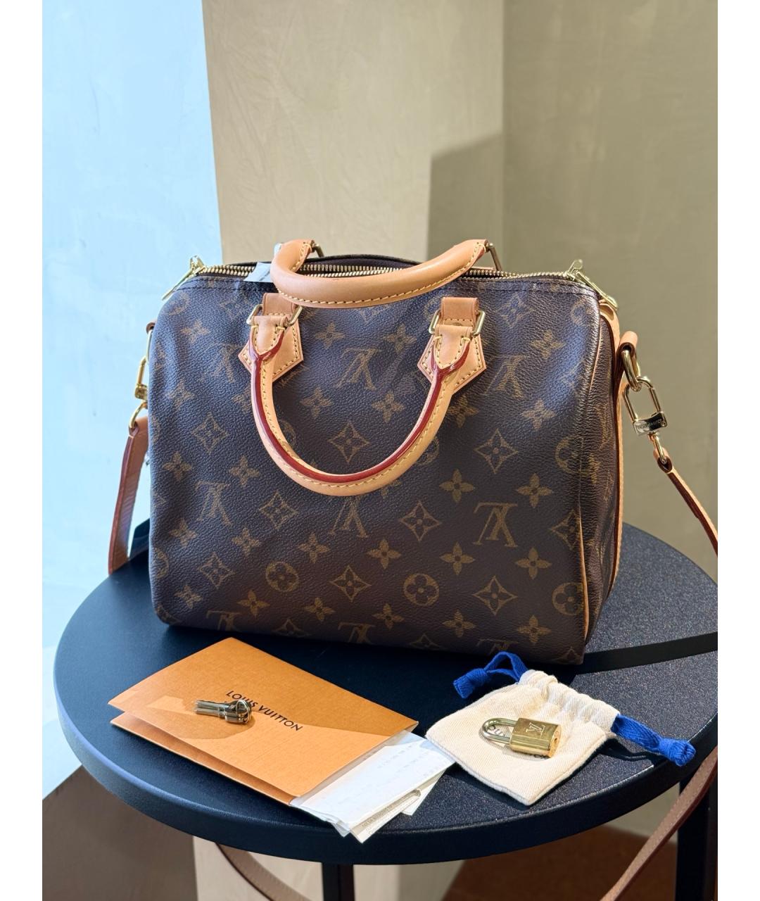 LOUIS VUITTON Коричневая сумка через плечо из искусственной кожи, фото 8