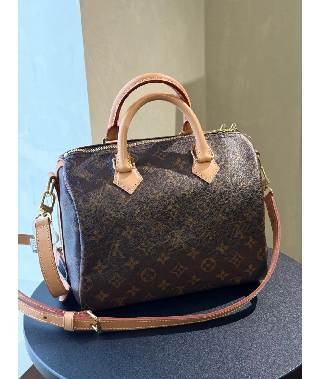 LOUIS VUITTON Коричневая сумка через плечо из искусственной кожи, фото 9