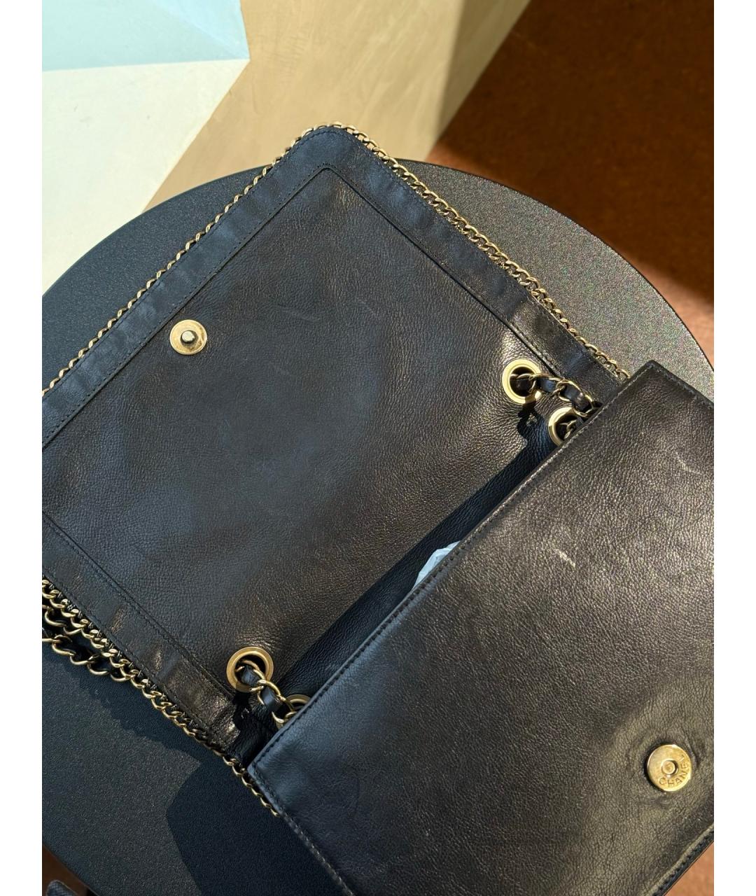 CHANEL Черная кожаная сумка через плечо, фото 9