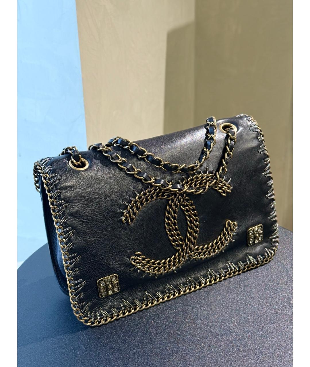 CHANEL Черная кожаная сумка через плечо, фото 4