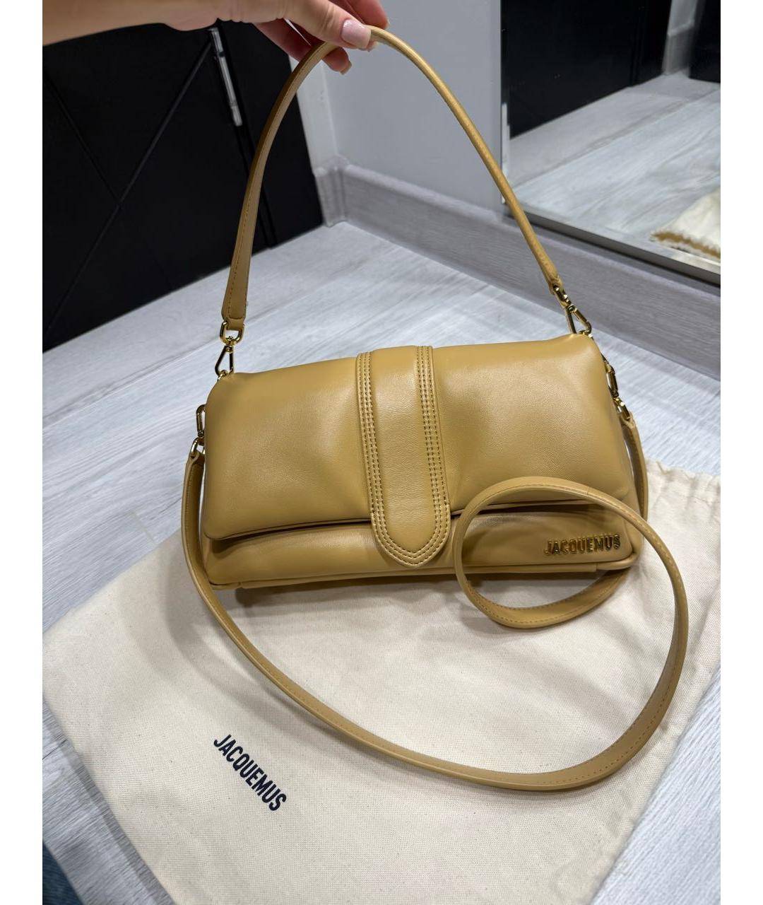 JACQUEMUS Горчичная кожаная сумка с короткими ручками, фото 9
