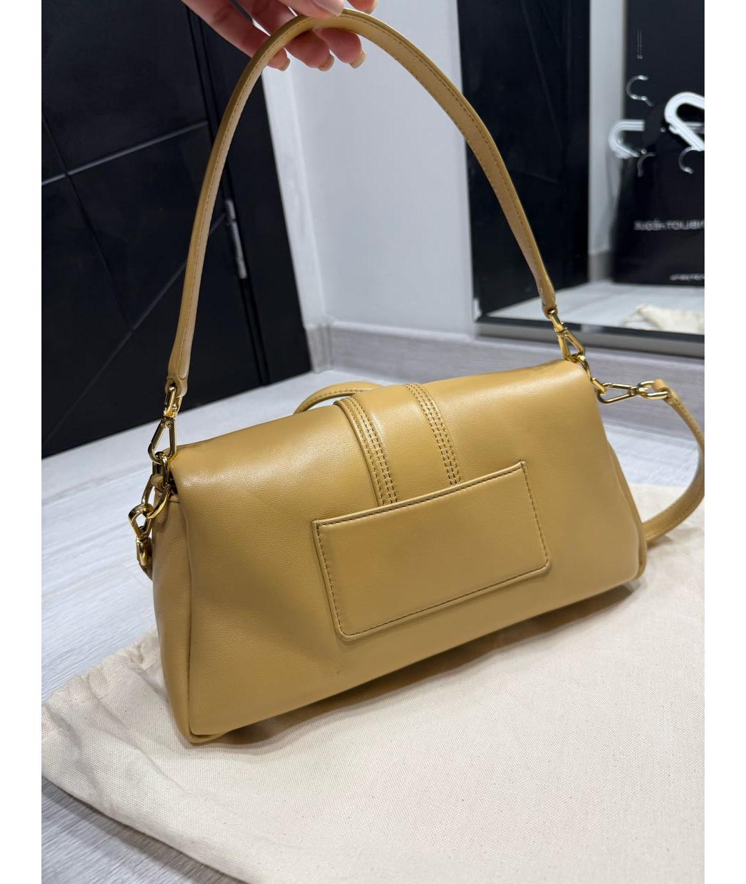 JACQUEMUS Горчичная кожаная сумка с короткими ручками, фото 3