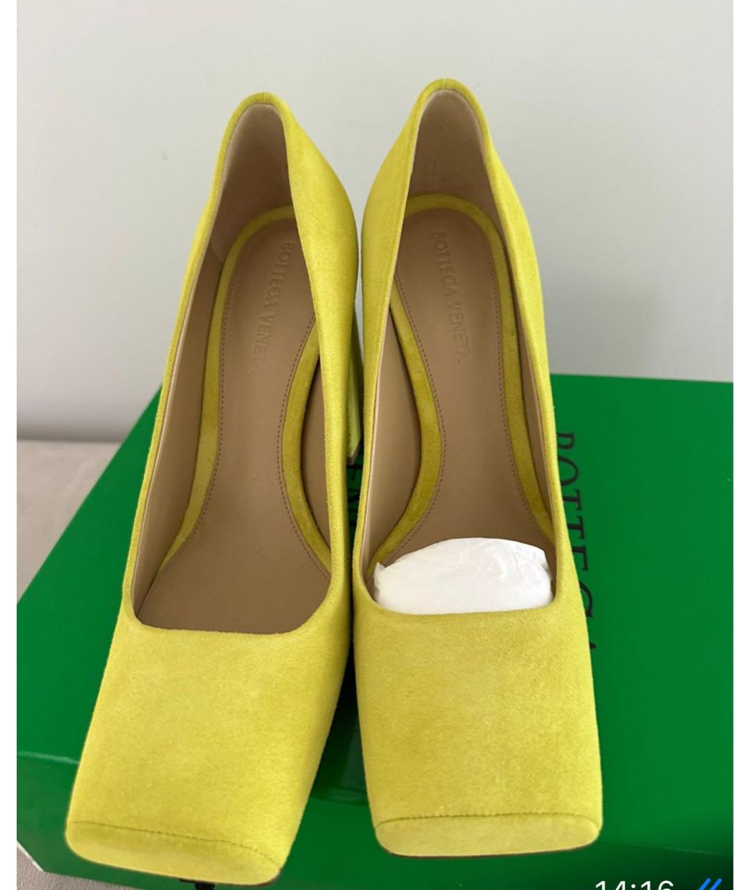 BOTTEGA VENETA Желтые замшевые туфли, фото 2
