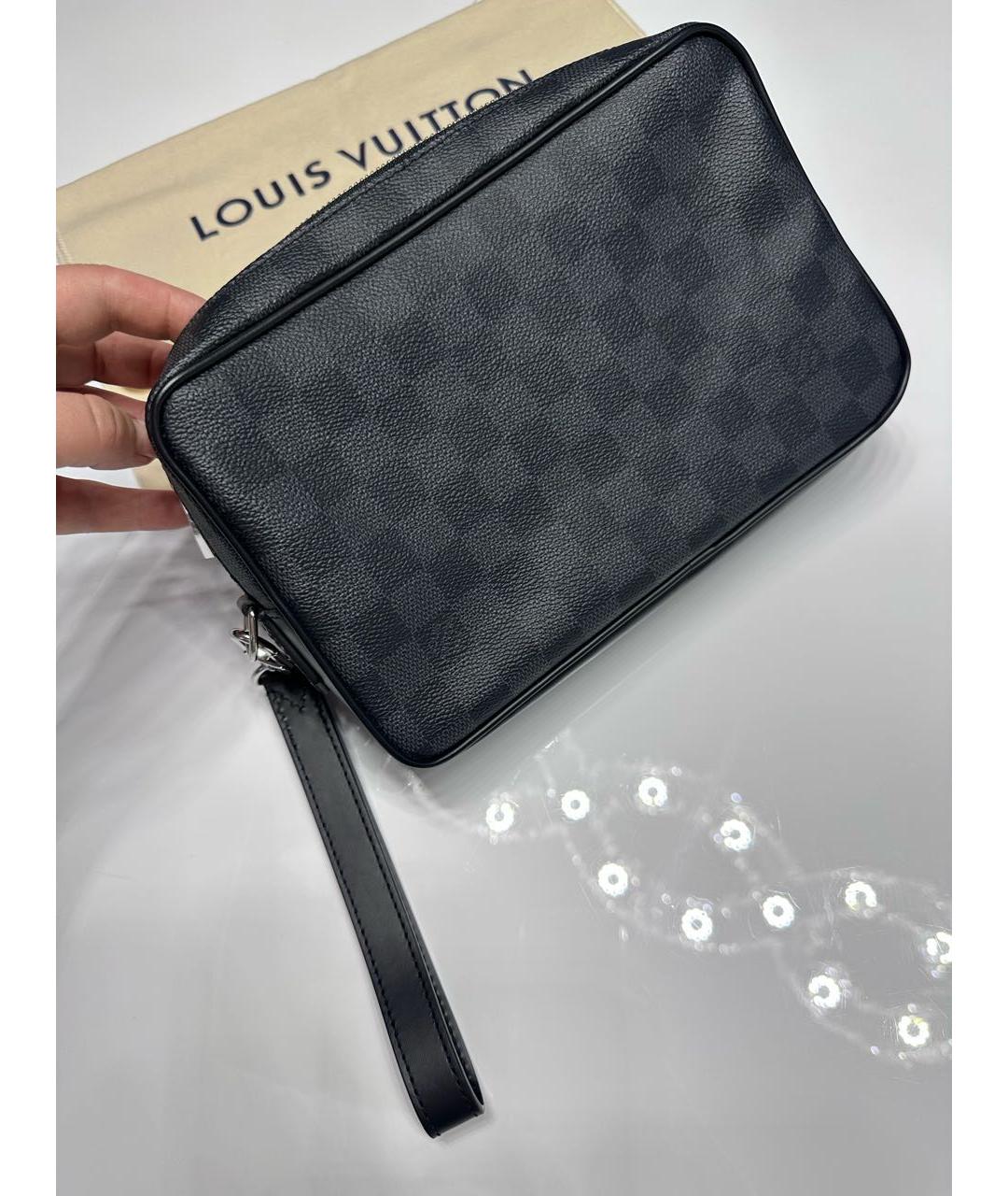 LOUIS VUITTON Серая барсетка, фото 5