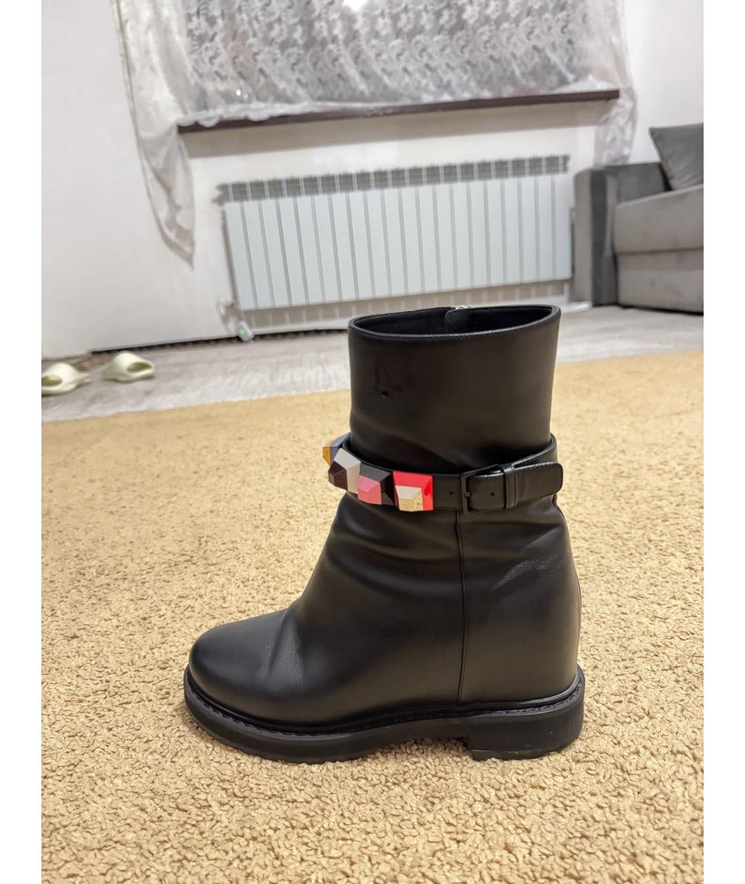 FENDI Черные кожаные полусапоги, фото 6