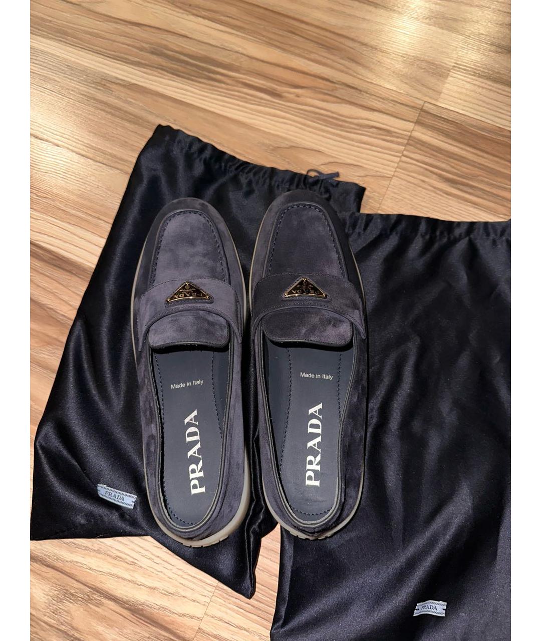 PRADA Темно-синие замшевые лоферы, фото 4