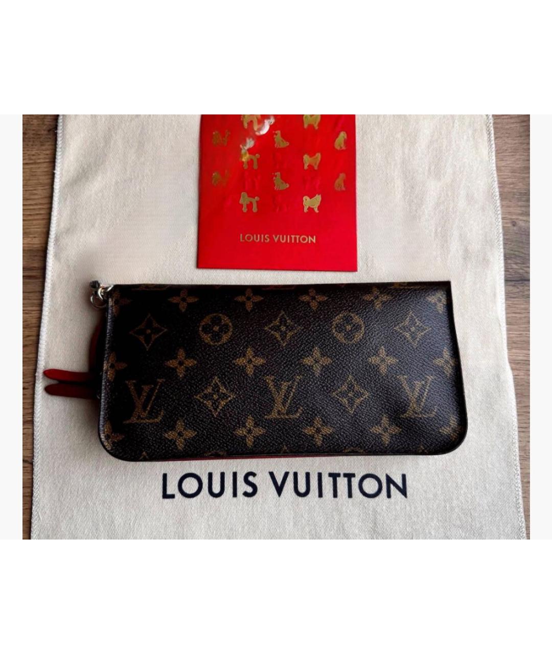 LOUIS VUITTON Коричневый кожаный кошелек, фото 3