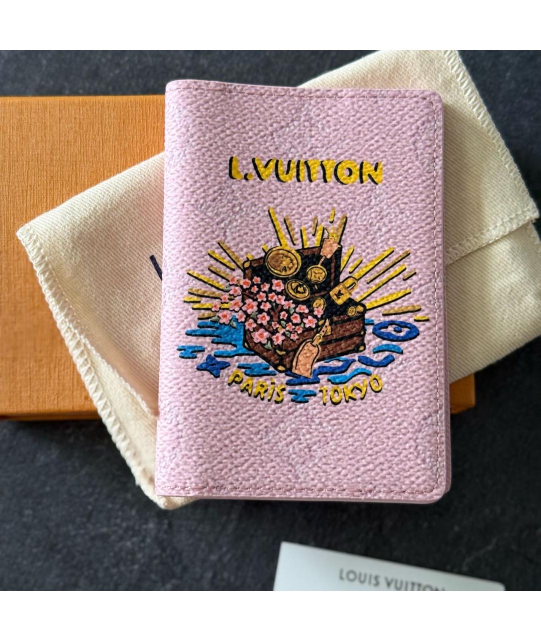 LOUIS VUITTON Розовый кожаный кардхолдер, фото 3