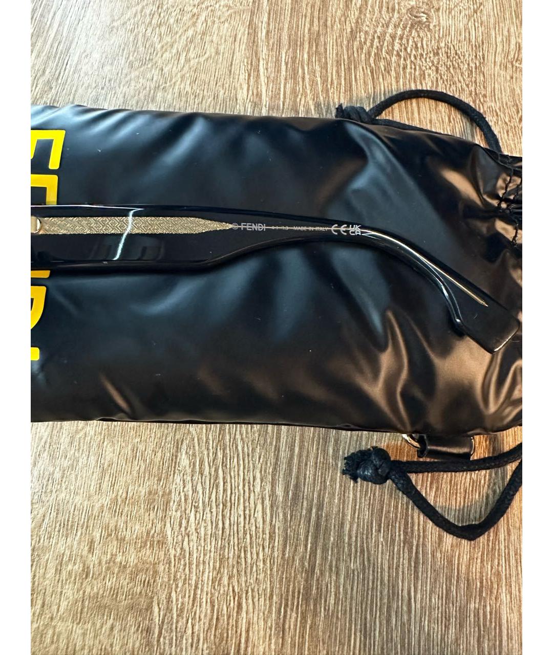 FENDI Черные пластиковые солнцезащитные очки, фото 6