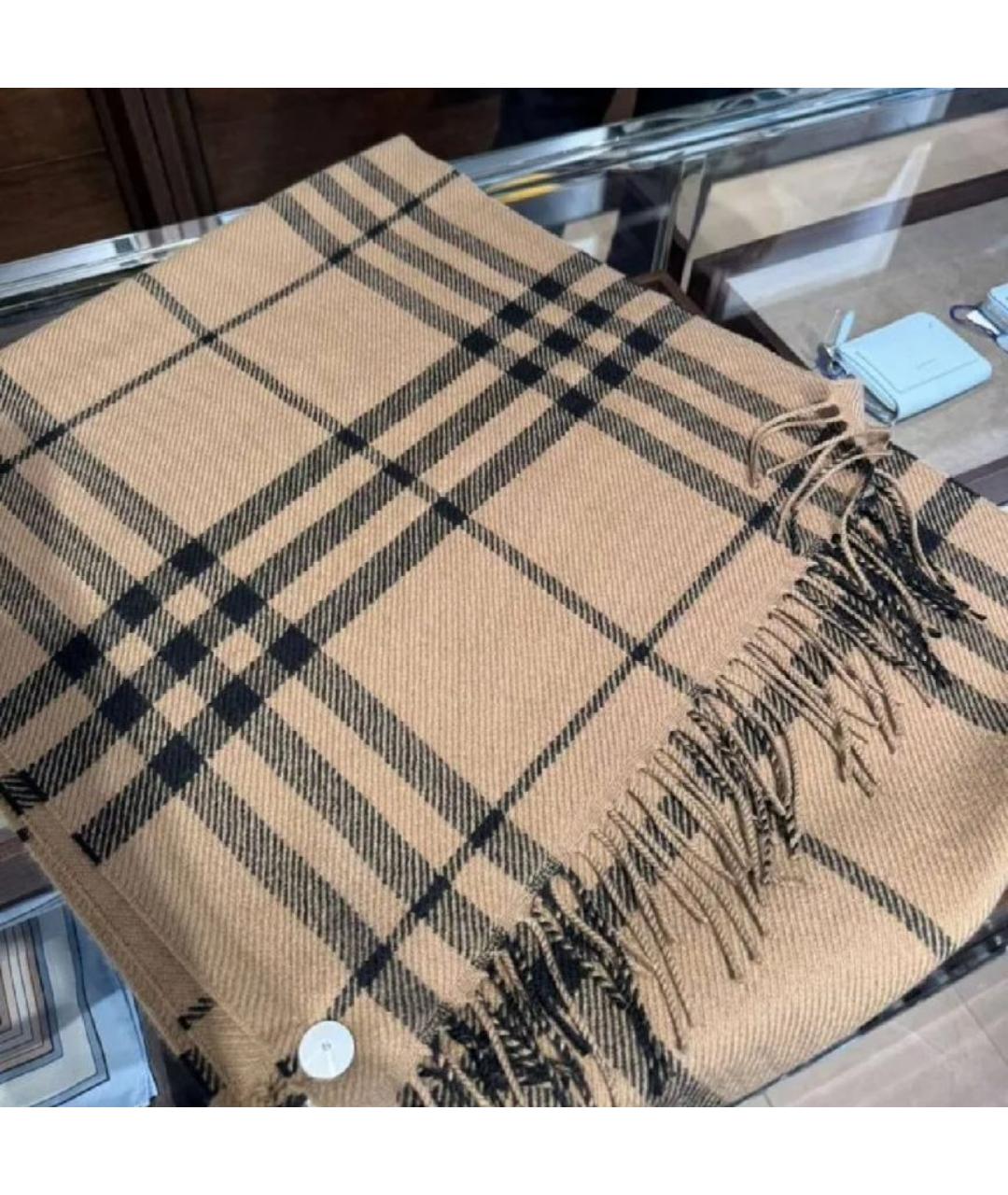 BURBERRY Бежевый шерстяной шарф, фото 2