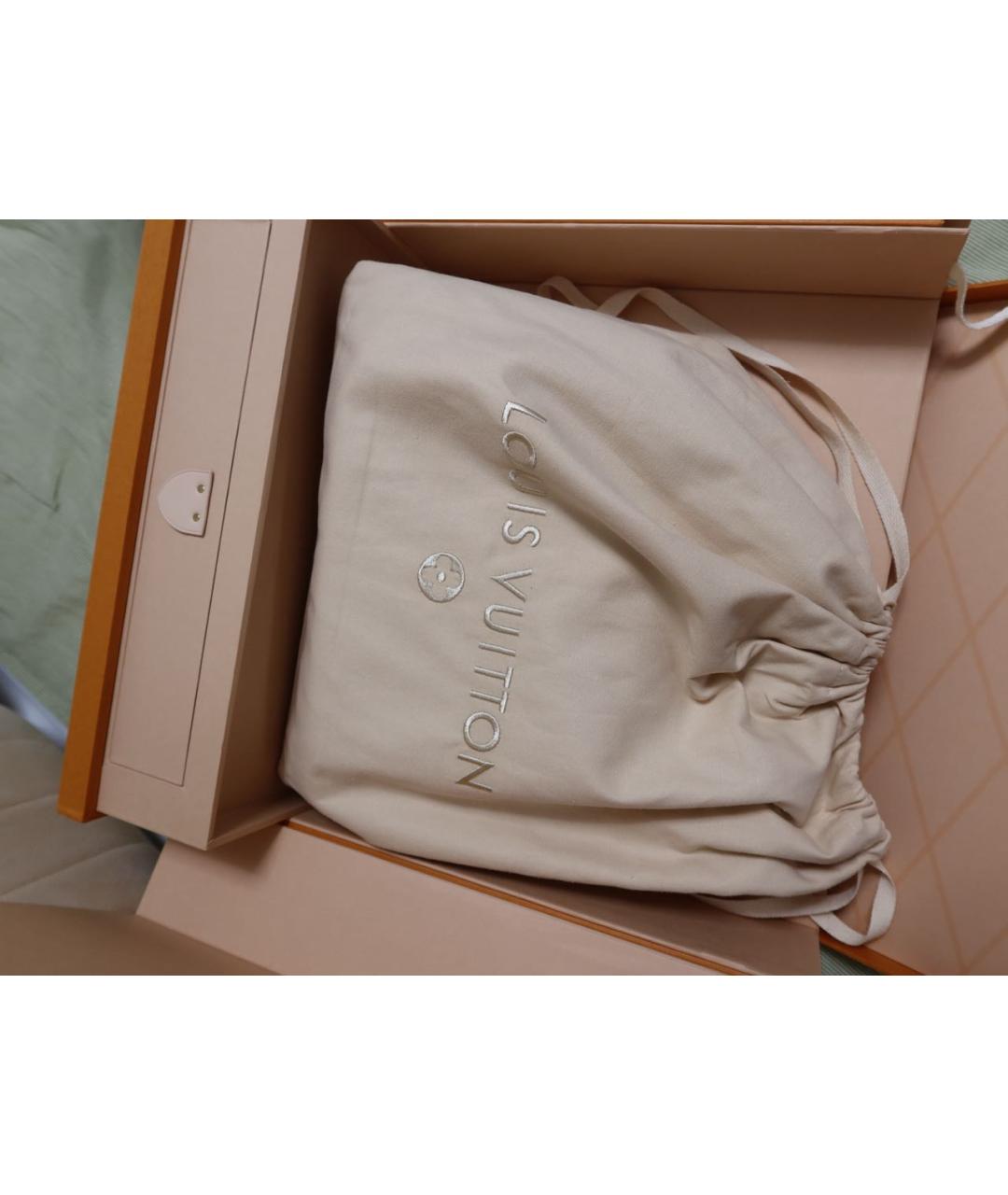 LOUIS VUITTON Голубая кожаная сумка с короткими ручками, фото 6