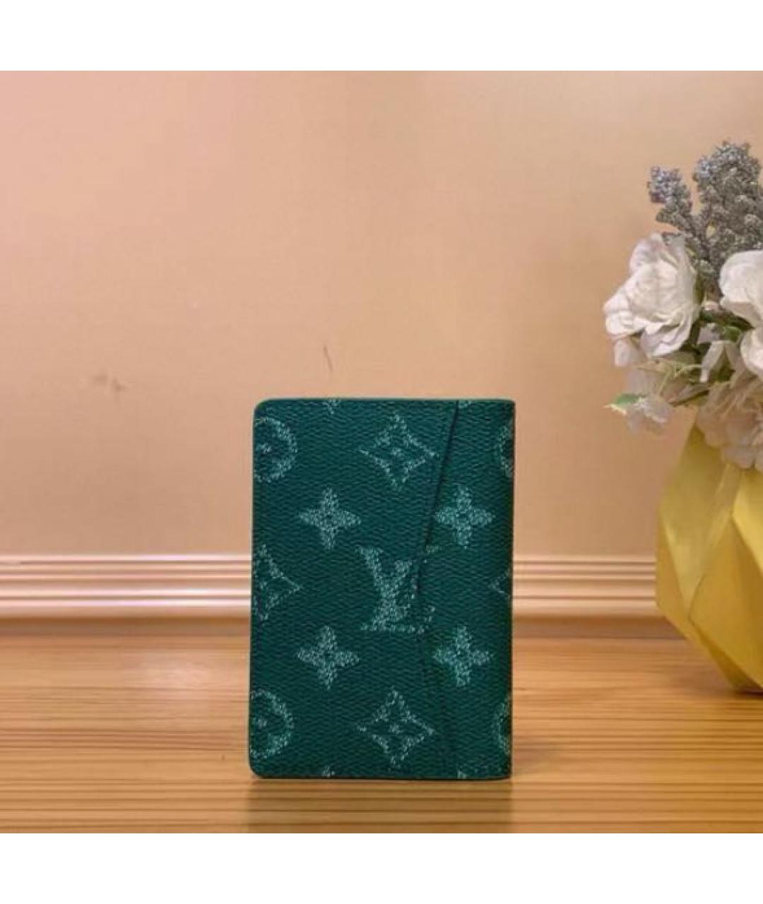 LOUIS VUITTON Зеленый кардхолдер, фото 3