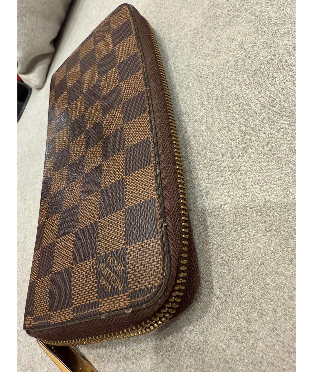 LOUIS VUITTON Коричневый кожаный кошелек, фото 2