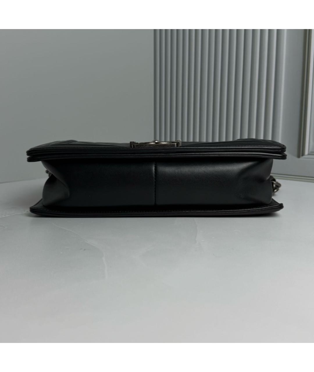 CHANEL Черная кожаная сумка через плечо, фото 4