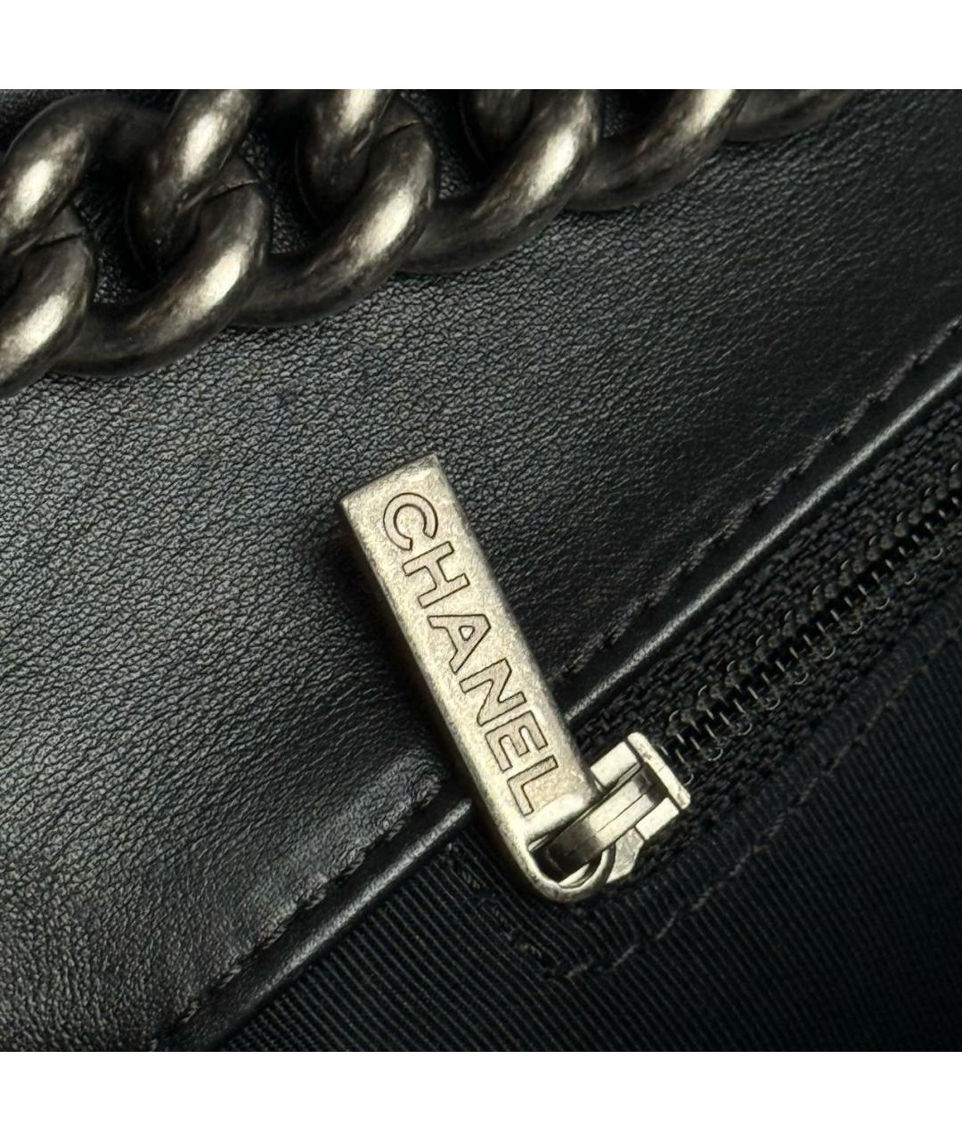 CHANEL Черная кожаная сумка через плечо, фото 6