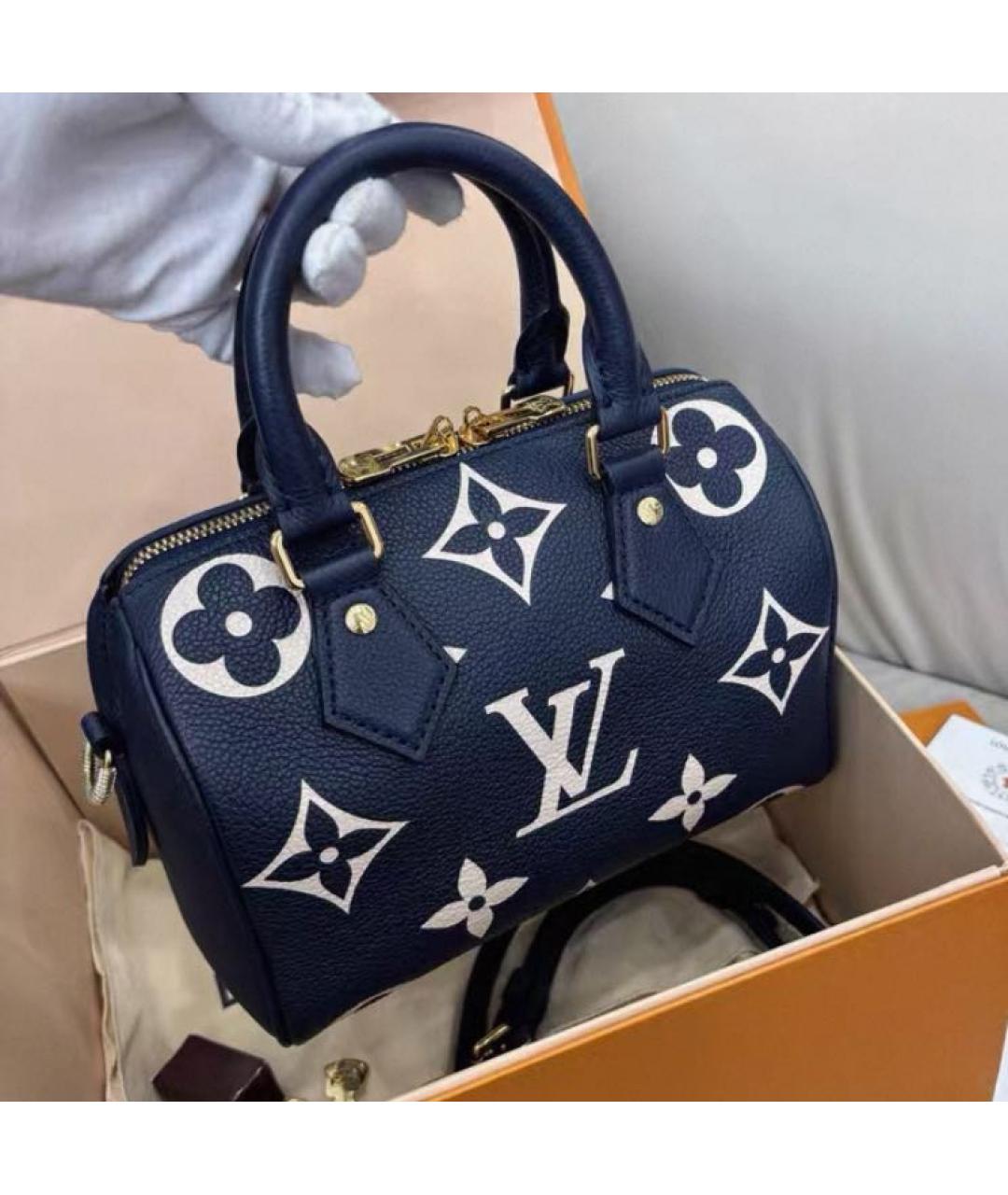 LOUIS VUITTON Темно-синяя кожаная сумка через плечо, фото 2