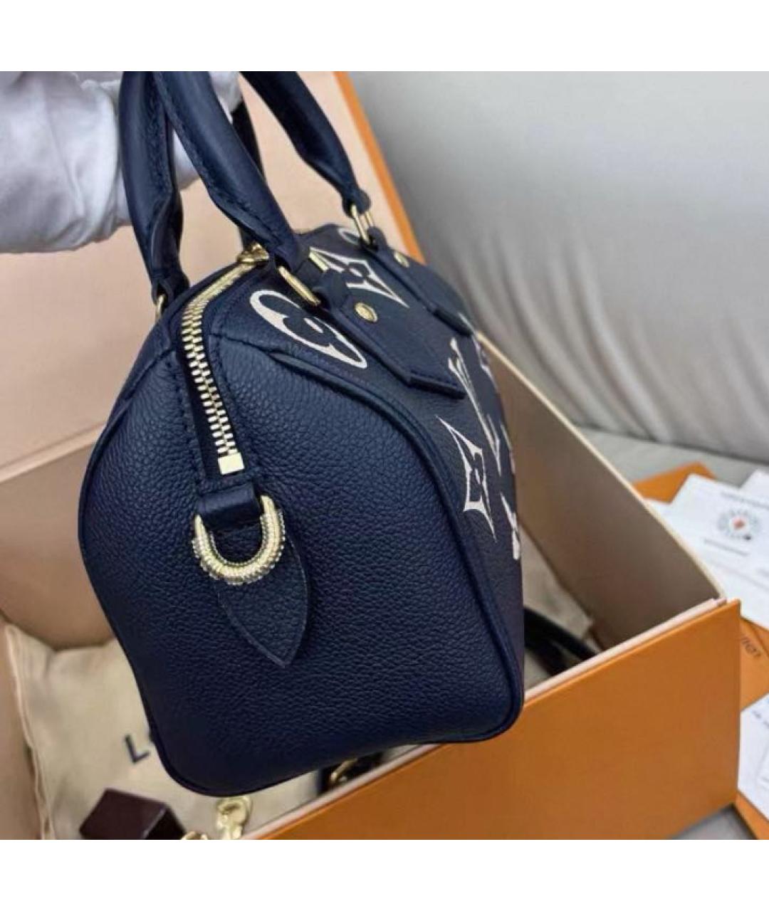 LOUIS VUITTON Темно-синяя кожаная сумка через плечо, фото 3