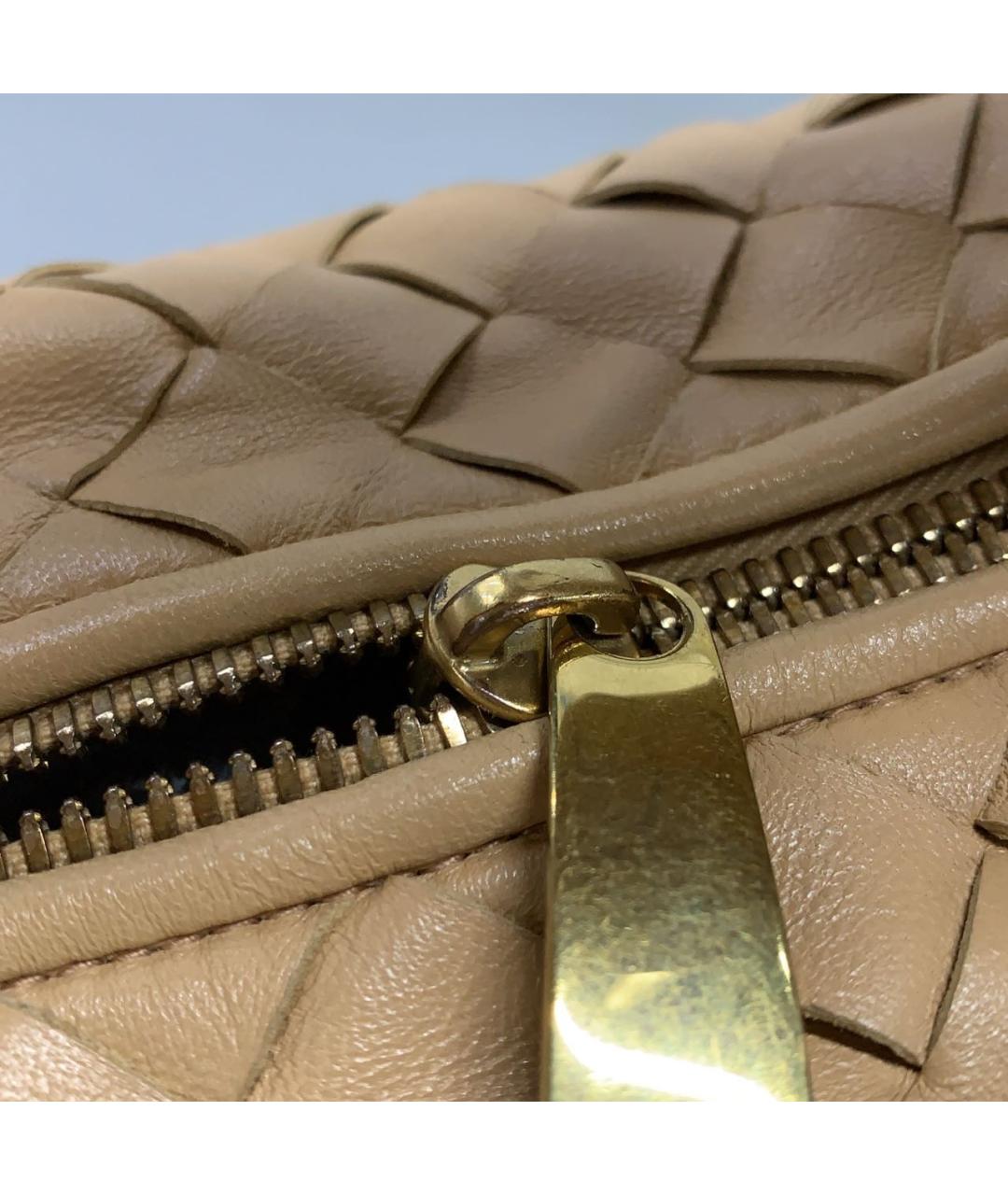 BOTTEGA VENETA Коричневая кожаная сумка с короткими ручками, фото 7