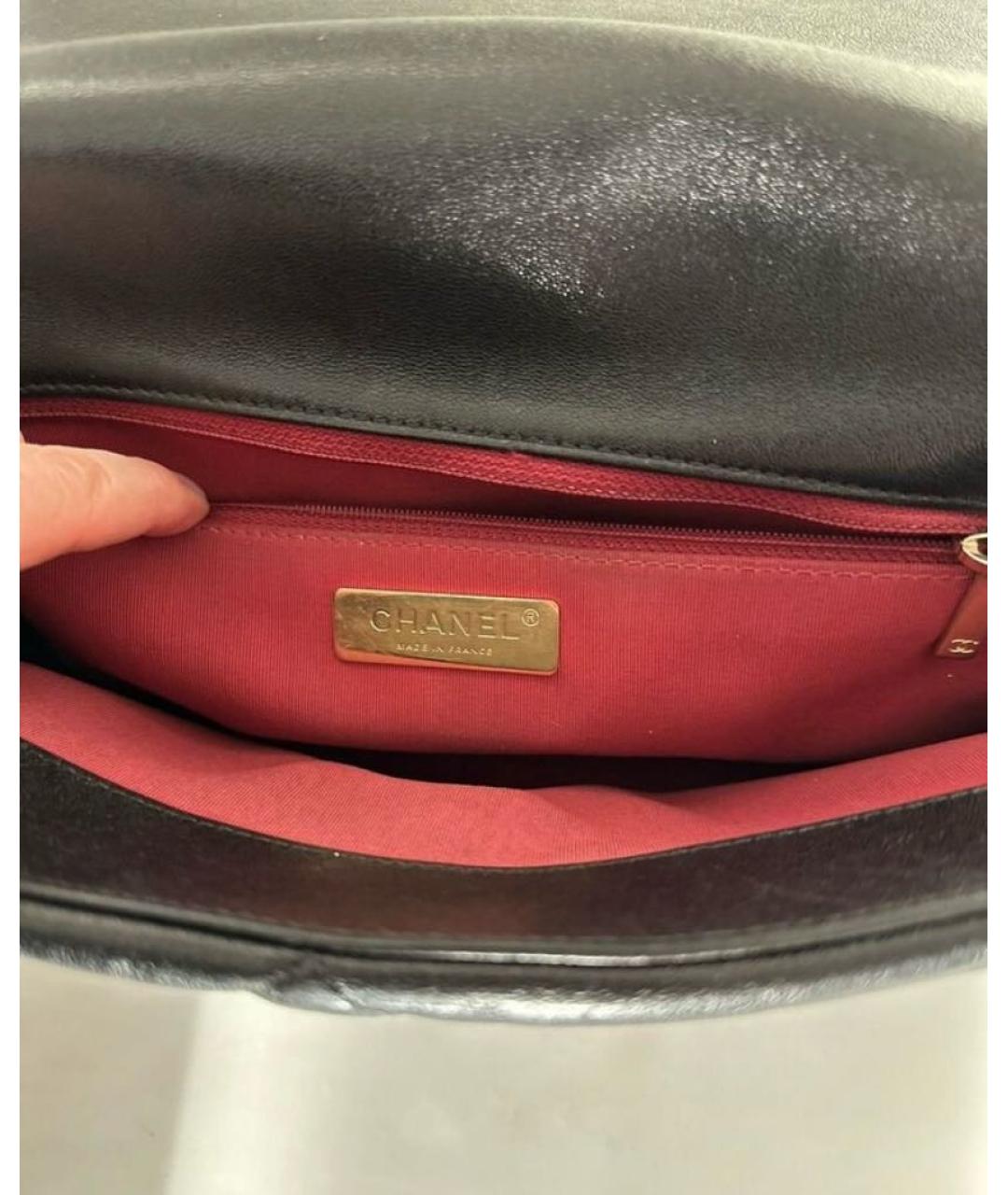 CHANEL Черная кожаная сумка через плечо, фото 7