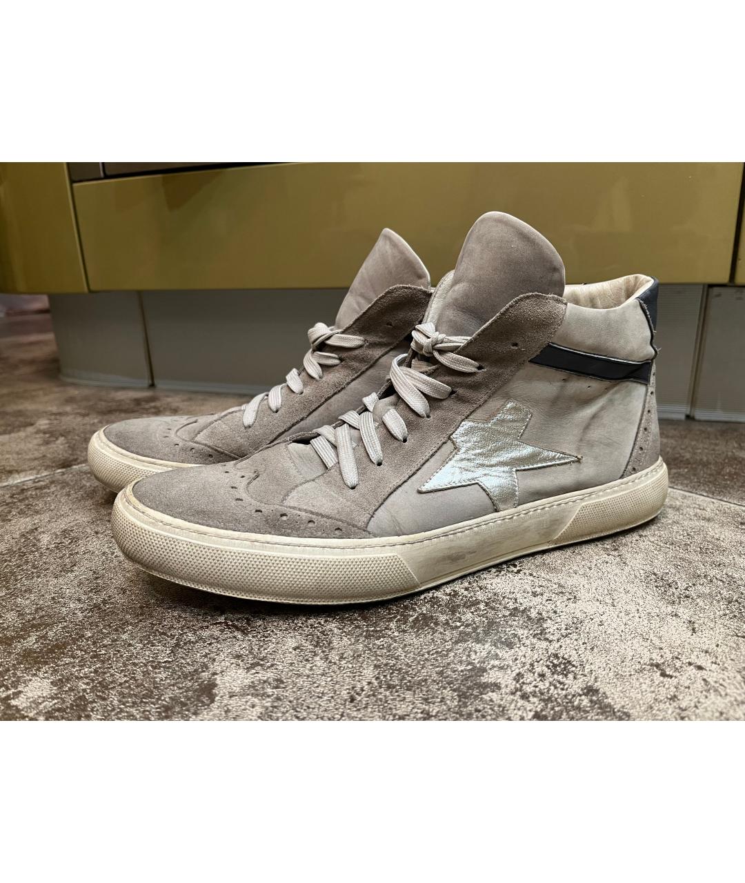 GOLDEN GOOSE DELUXE BRAND Белые замшевые высокие кроссовки / кеды, фото 4