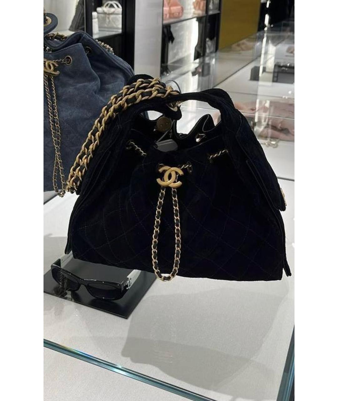 CHANEL Черная замшевая сумка через плечо, фото 2