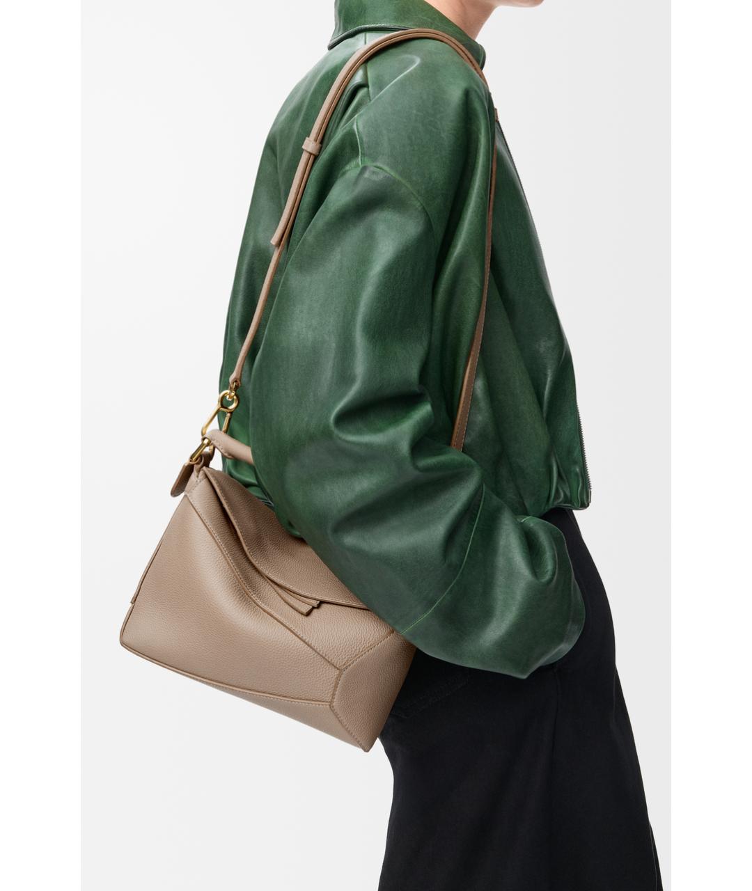 LOEWE Бежевая кожаная сумка через плечо, фото 2