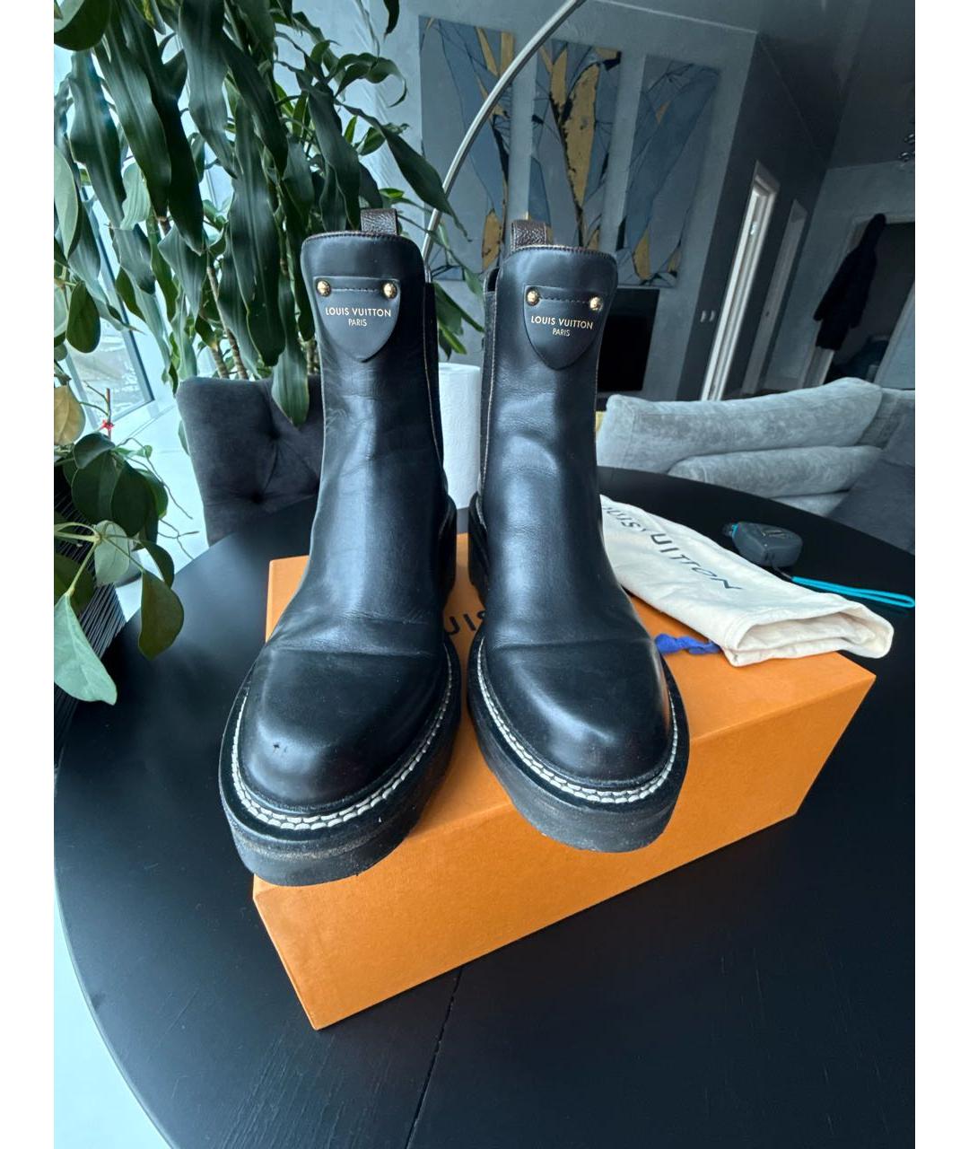 LOUIS VUITTON Черные кожаные ботинки, фото 2