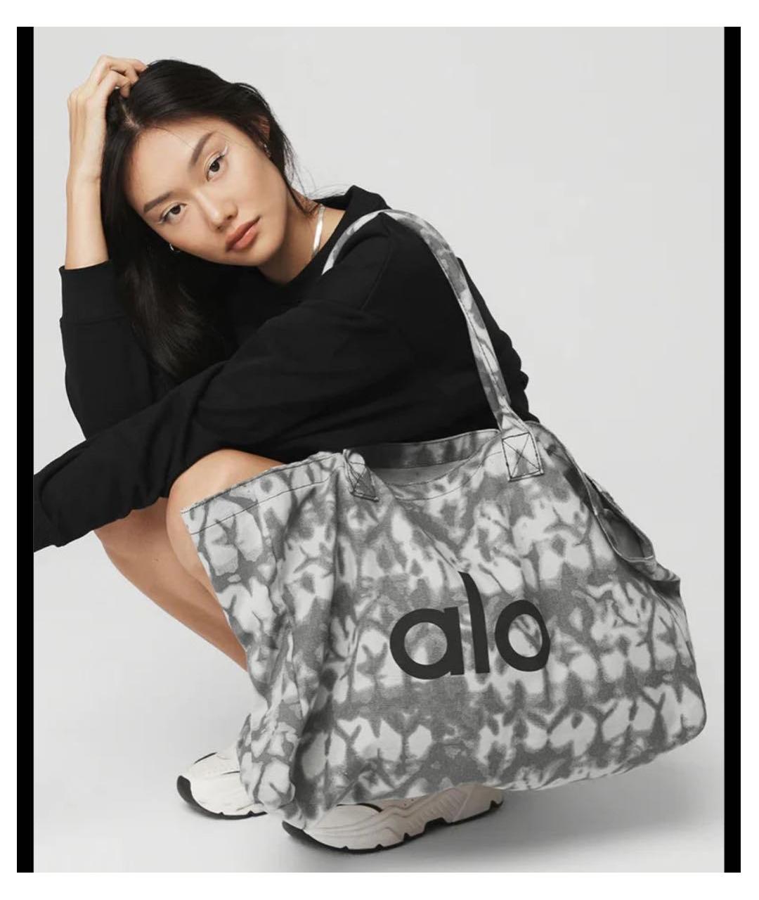 ALO YOGA Серая тканевая сумка тоут, фото 2