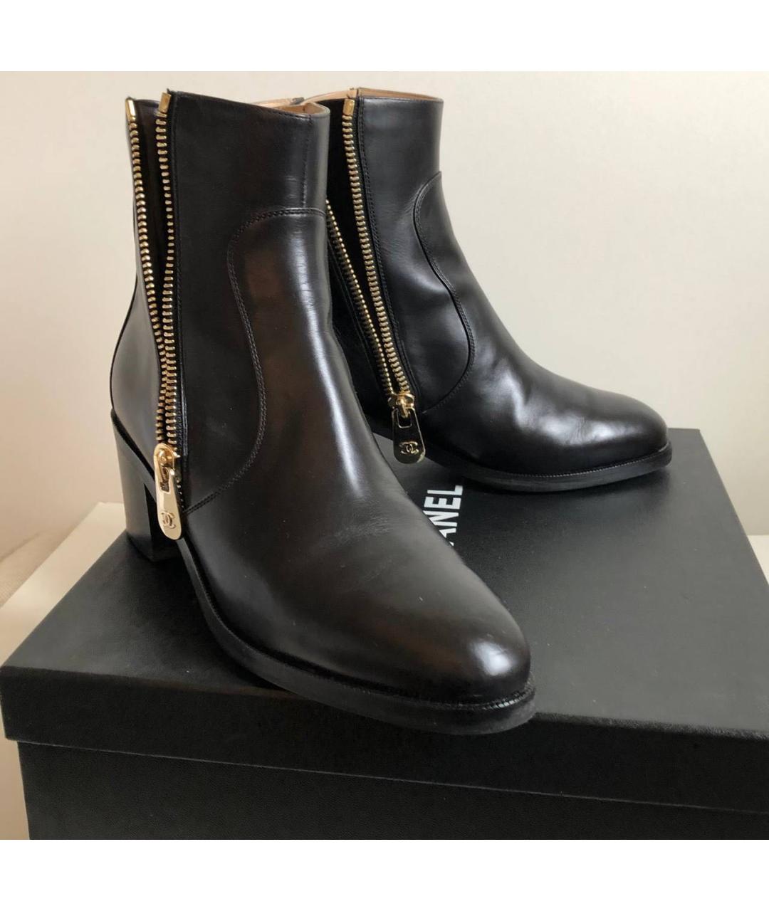 CHANEL Черные кожаные ботильоны, фото 2