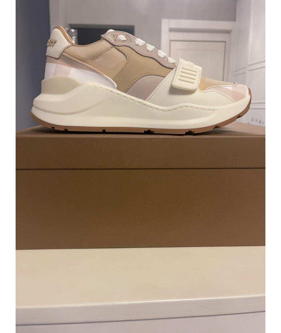 BURBERRY Бежевые кожаные кроссовки, фото 7