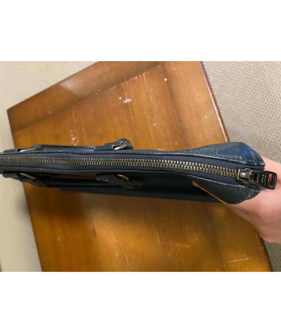 LOUIS VUITTON Темно-синий кожаный портфель, фото 3