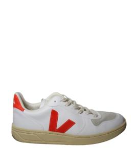 VEJA Низкие кроссовки / кеды