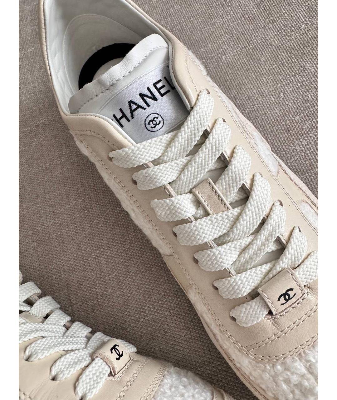 CHANEL Бежевые замшевые кроссовки, фото 4