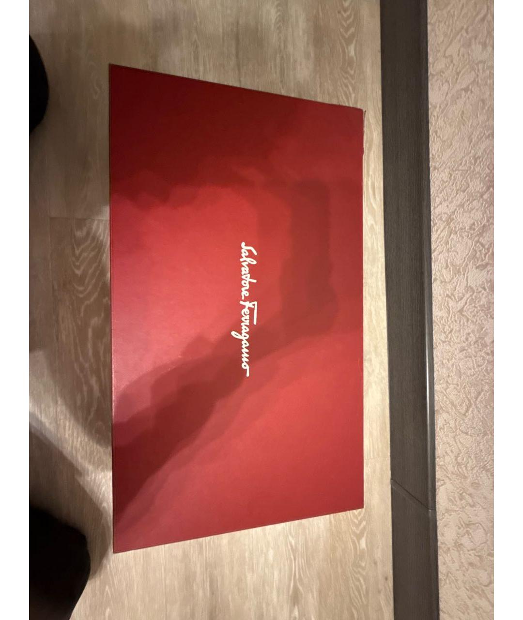 FERRAGAMO Коричневые замшевые сапоги, фото 8