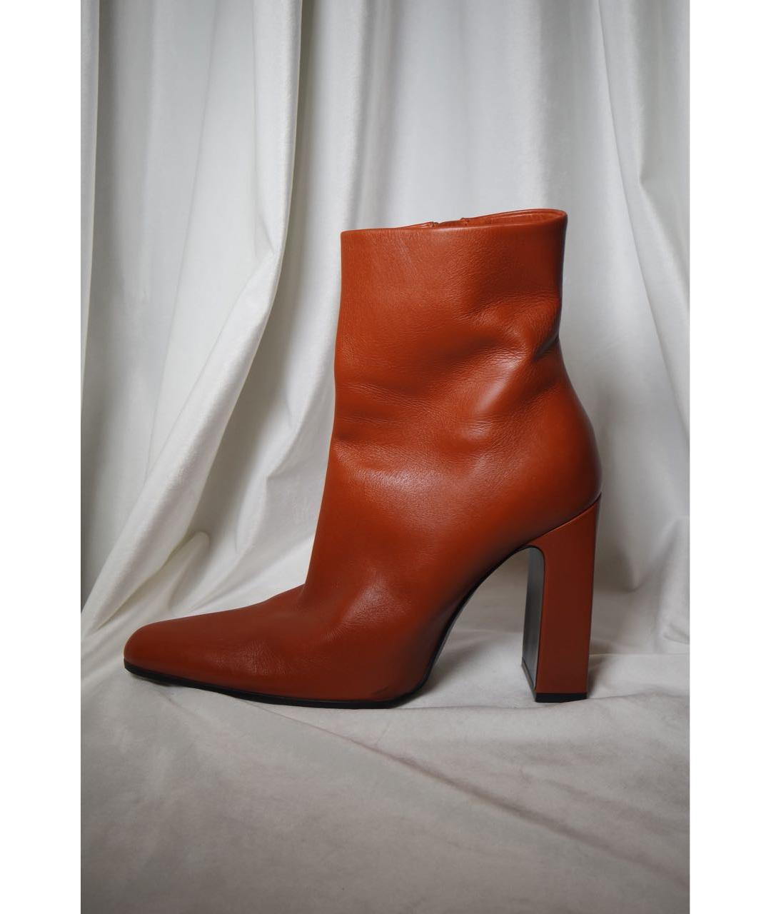 BALENCIAGA Коричневые кожаные сапоги, фото 9