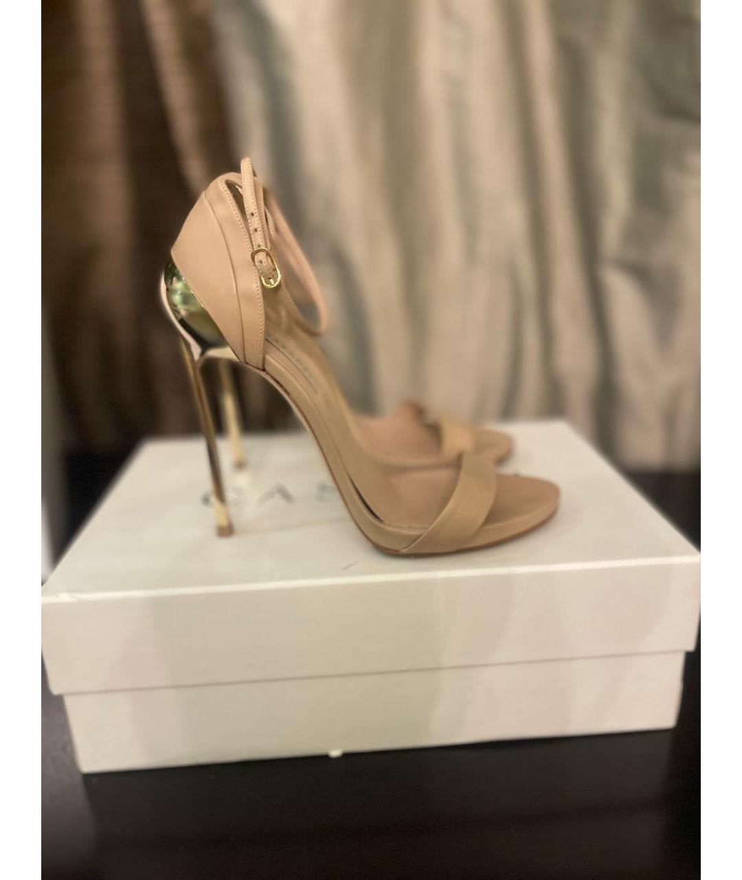 CASADEI Бежевые кожаные босоножки, фото 2