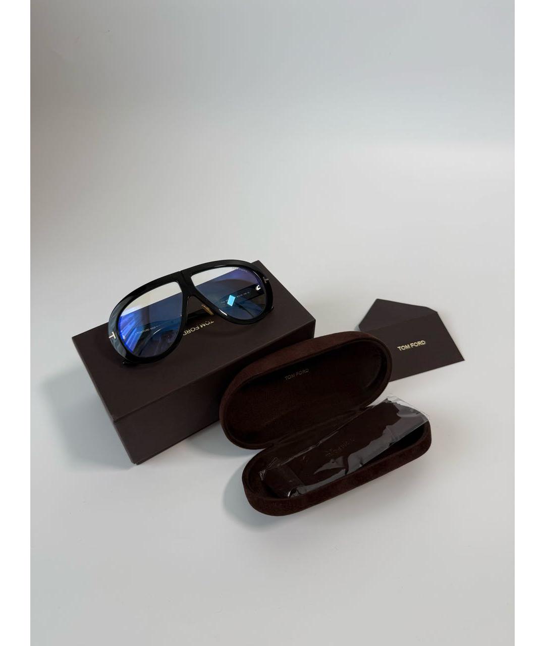 TOM FORD Черные пластиковые солнцезащитные очки, фото 4